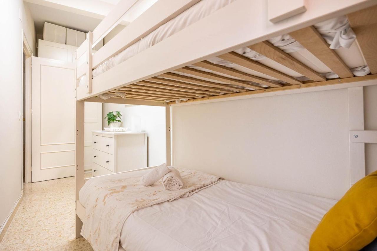 Canarios Sweet Home Seville Ngoại thất bức ảnh
